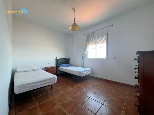 AMPLIO PISO CENTRICO DE 4 habitaciones EN TALAVERA IDEAL INVERSORES — 17
