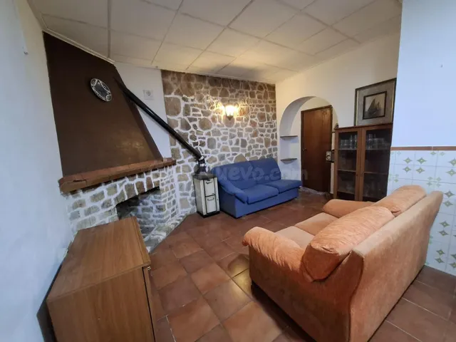 OPORTUNIDAD UNICA! CASA CON 3 VIVIENDAS INDEPENDIENTES EN CA