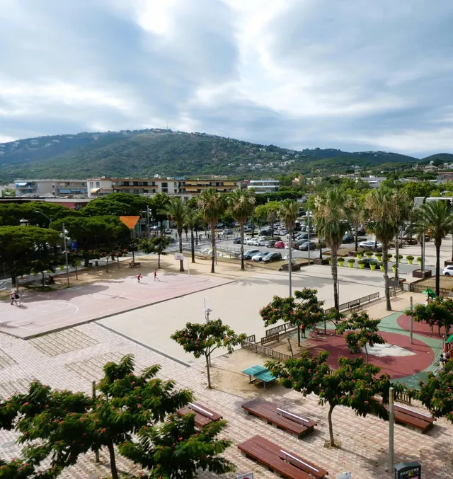 PISO CÉNTRICO EN VENTA PLATJA D'ARO - foto 2