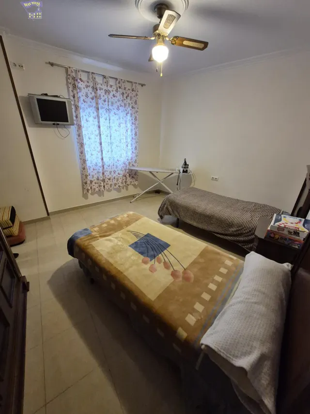 SE VENDE CASA EN ZONA CENTRO — 26