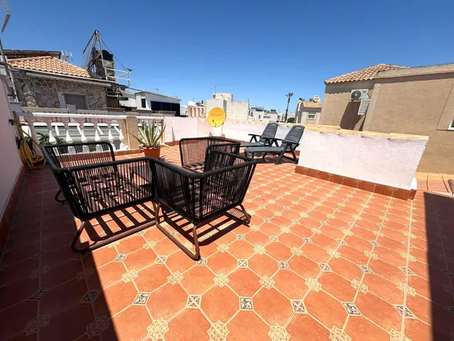 ESTUPENDA CASA REFORMADA CON LICENCIA TURÍSTICA EN JARDÍN DEL MAR III, TORREVIEJA ☀️ — 44