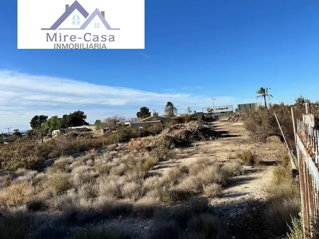 SE VENDE TERRENO PARA LA construcción DE UN CHALET — 5