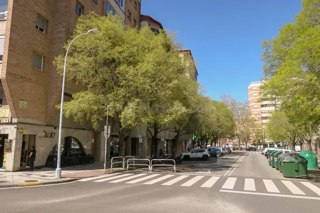 Plaza de garaje ideal para motos - foto 2