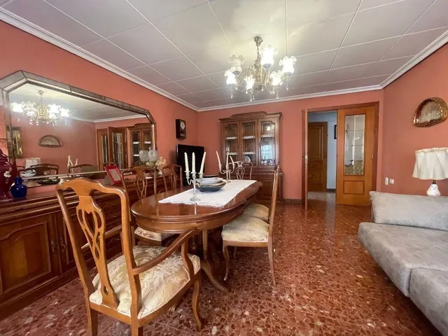 Espectacular vivienda, ubicada en una inmejorable y céntrica zona de Sueca — 9