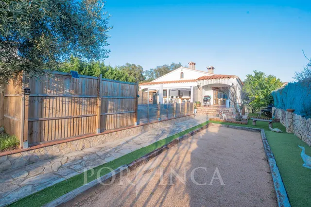Villa reformada con piscina privada en Can Carbonell, Caldes de Malavella — 7
