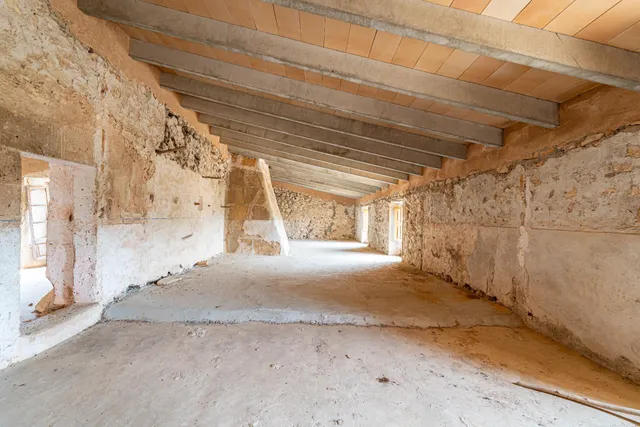 Casa Rústica del Siglo XVIII con 46 hectáreas de terreno, en la cima de una montaña en Manacor — 34