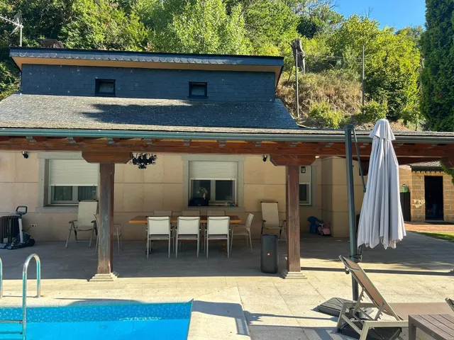 ESPECTACULAR FINCA CON CHALET A 5 MIN DE PONFERRADA - foto 3