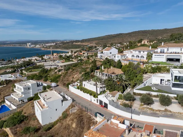 Chalet 3 habitaciones 346m² en venta - Costa del Sol — 31