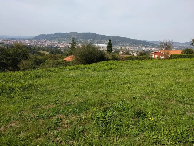 Parcela única con vistas impresionantes.