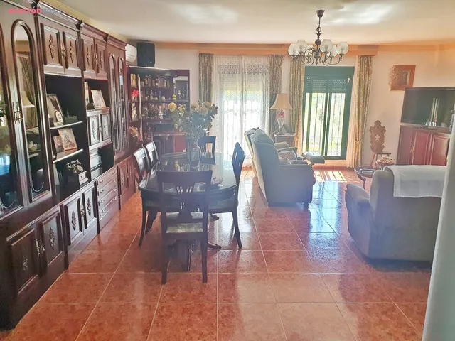 CHALET EN VENTA  A  4 MINUTOS DE  HOSPITAL QUIRÓN ! — 27