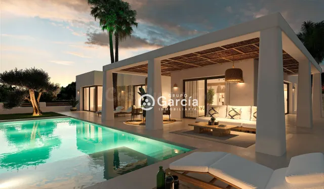 ¡Nueva villa lista para comenzar la construcción ahora!