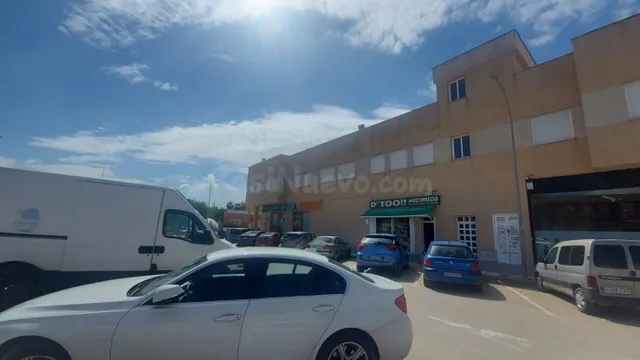 LOCAL COMERCIAL A LA VENTA EN FUENTE ÁLAMO — 2