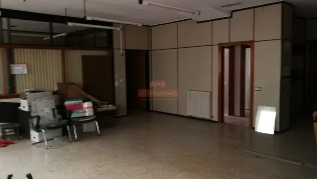 OCASION! SE ALQUILA GRAN ENTREPLANTA CON DIVERSOS DESPACHOS Y OFICINAS, EN EL CORAZON DE ALBACETE — 9