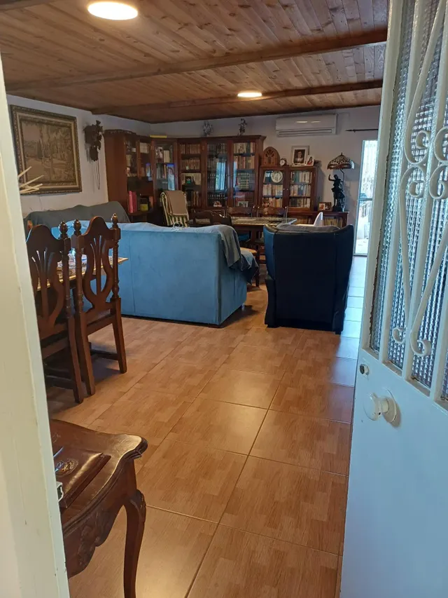 Casa con amplia parcela y piscina en torrecera — 15
