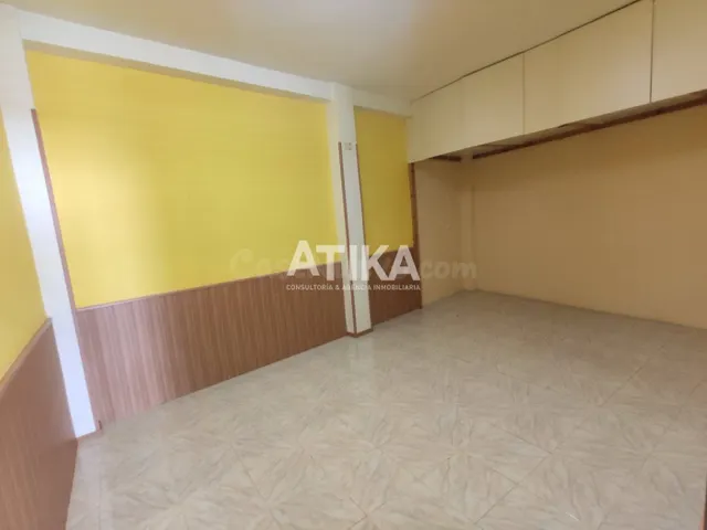 LOCAL COMERCIAL EN VENTA EN ZONA CÉNTRICA. — 5