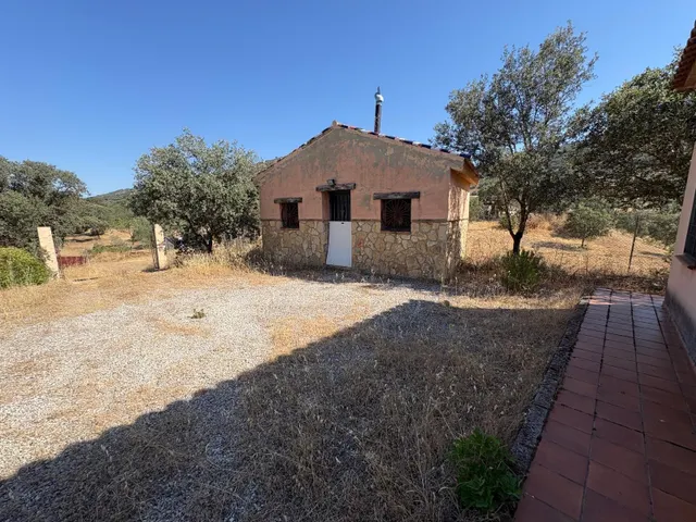 Parcela con casa en urbanización Cañada de la Espada — 24