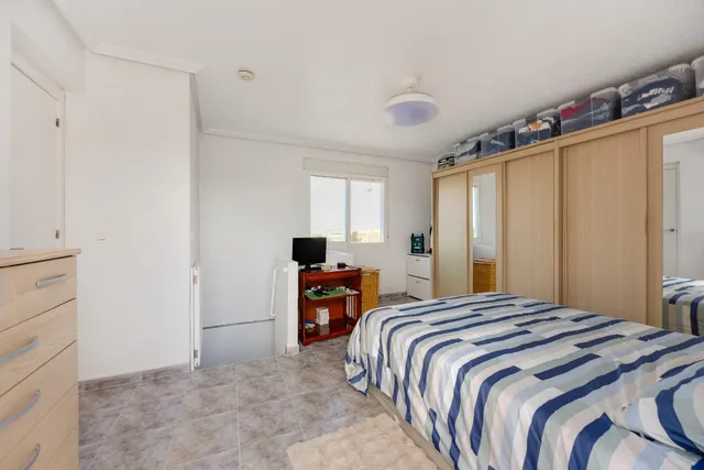 Chalet con parking, piscina, solarium y vistas despejadas! — 35