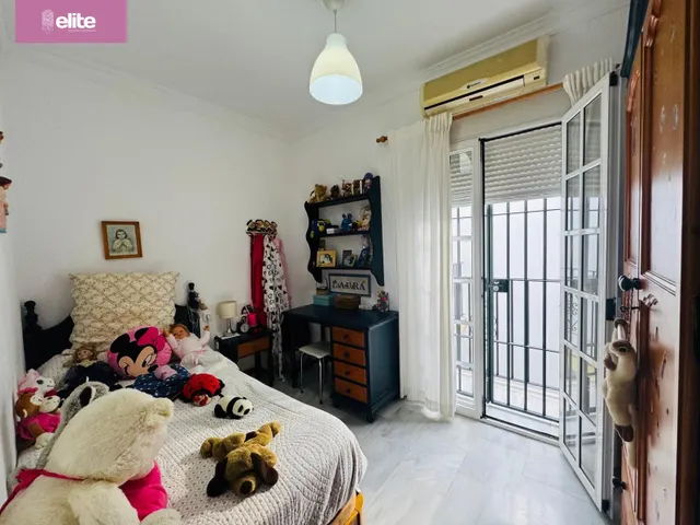 MAGNIFICA CASA EN EL CENTRO JEREZ — 43