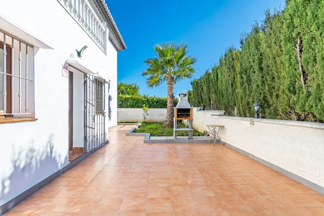 Villa Reformada con Vistas Panorámicas en la Sierrezuela — 9
