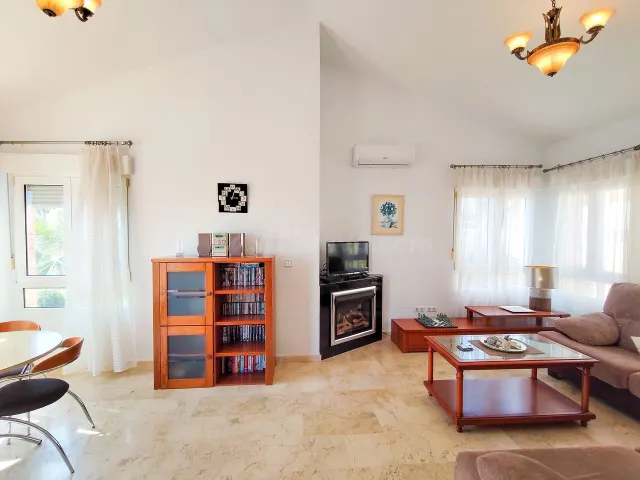 Villa 3 habitaciones 110m² en venta - Villamartín-Las Filipi - foto 5