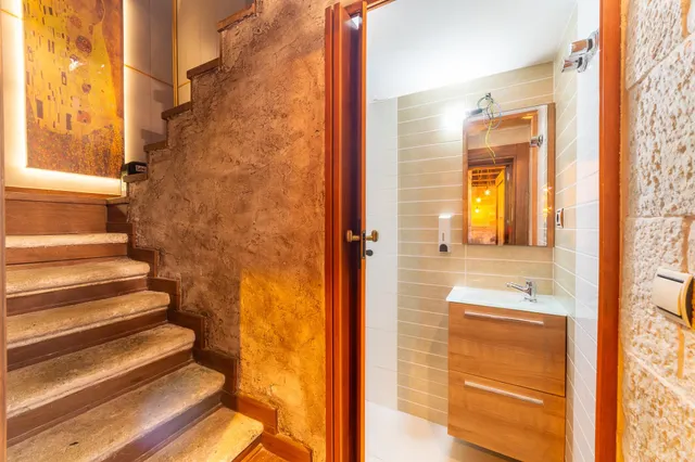 VIVIENDA CON PISCINA PRIVADA CLIMATIZADA Y TERRAZA — 26
