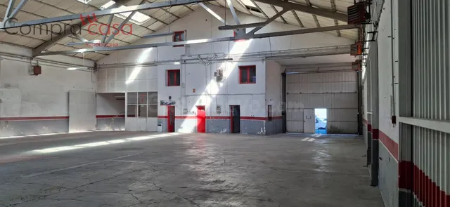 VENTA.-.NAVE.-.POLIGONO DEL CERRO.-.INVERSION.- - foto 4