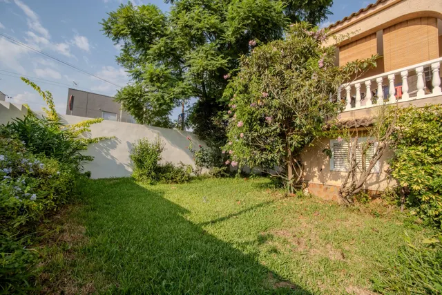 Chalet independiente en parcela esquinera de 515 m2 con gran garaje en Maravisa — 7