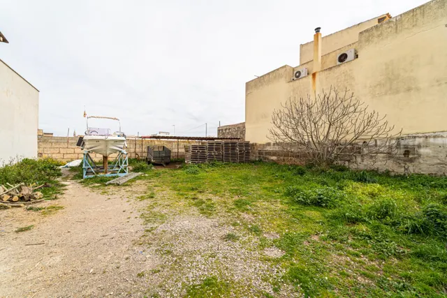 Solar urbanizable de 267m2 en Son Fangos. — 8