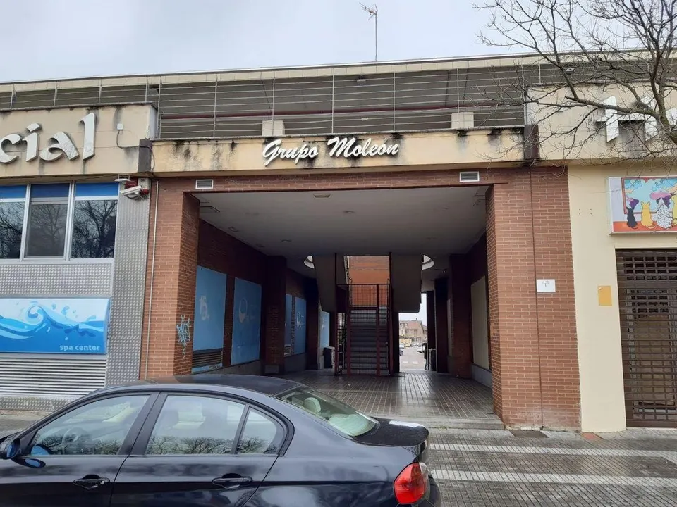 LOCAL A LA VENTA EN MARÍA AUXILIADORA