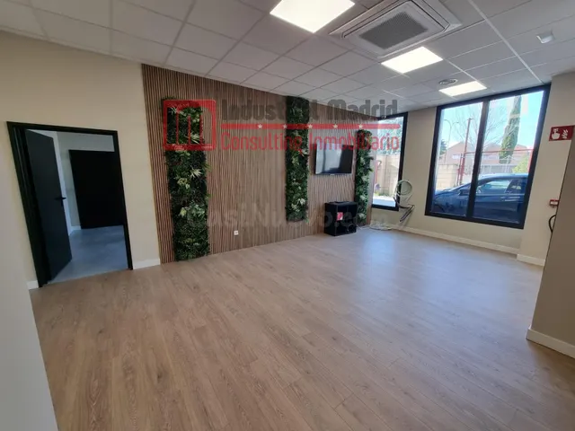 NAVE EN EXCELENTE ZONA DE TORREJÓN DE ARDOZ - foto 2