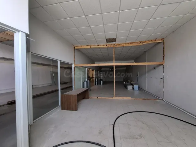 Nave industrial 700m² en alquiler - ­gono Industrial Barrio  - foto 2