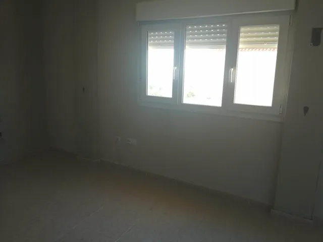 Adosado 4 habitaciones con garaje cerrado a 2km del aeropuerto — 2