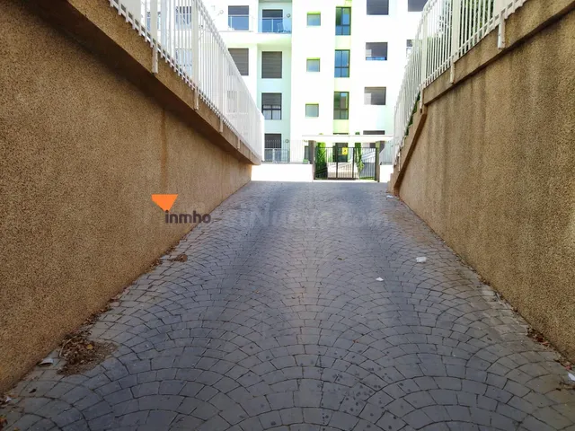 PLAZA DE GARAJE EN LAS LOMAS DE CABO ROIG - foto 3
