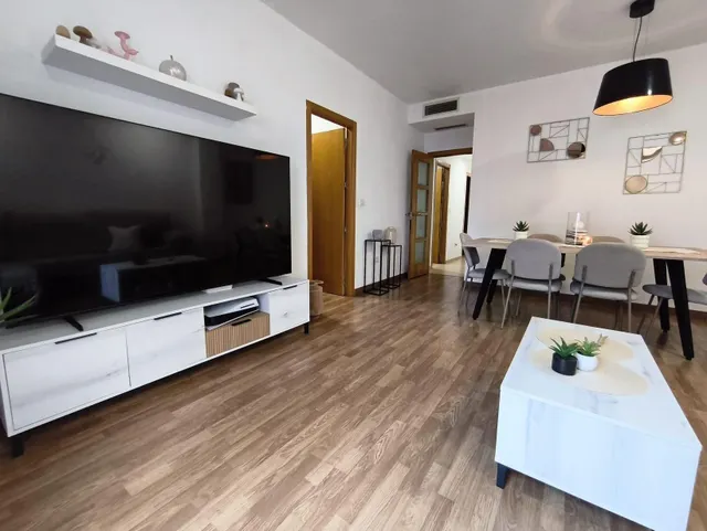 “Barbacoas, siestas y cenas bajo las estrellas: terraza de 90 m2” — 28