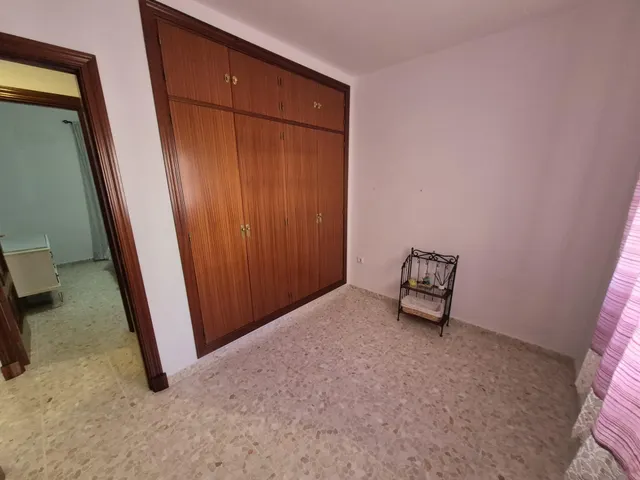Alquiler de casa unifamiliar en zona el portichuelo — 17