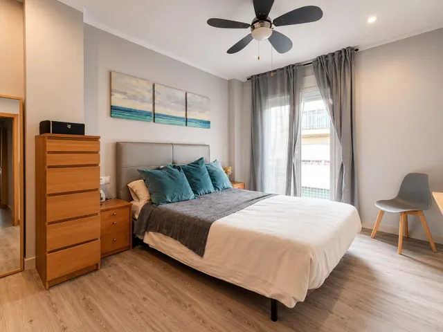 Vivienda esquinera con garaje — 14