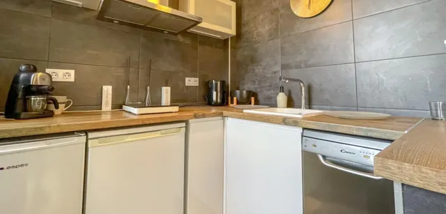 Casa 2 habitaciones 54m² en venta - Carrefour — 18