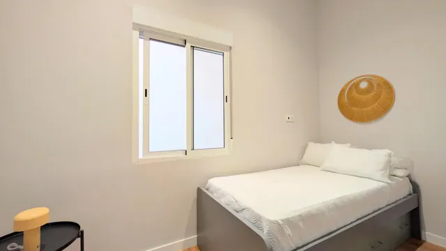 ¡PLANTA BAJA TOTALMENTE REFORMADA, MODERNA, 75 m2, 2 DORMITORIOS, PATIO 25 m2 Y ENTRADA INDEPENDIENTE! — 9