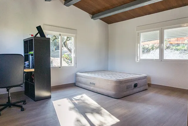 ESPECTACULAR CASA CON TERRENO EN LA SIERRA SUR — 23