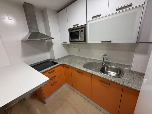 PISO EN JUAN DE BORBON — 6