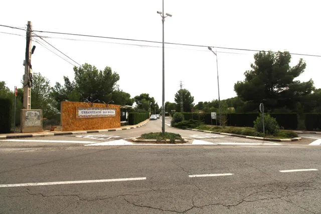 Terreno urbanizable con proyecto en Náquera. — 25