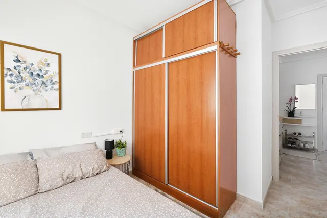 Apartamento reformado en Torrevieja — 15