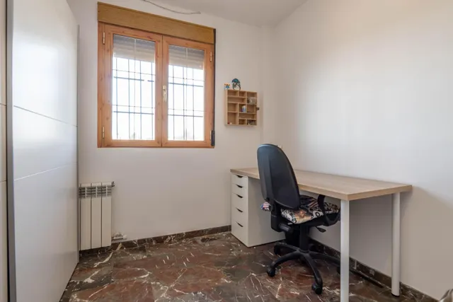 Edificio de tres plantas en la maravillosa Villa de Otura! — 13