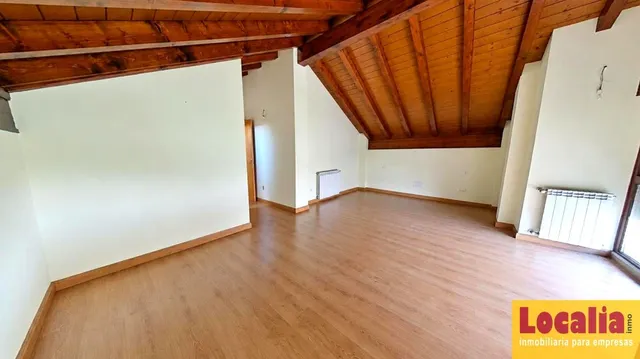 Chalet: amplitud, luz y carácter junto a la costa cántabra — 22