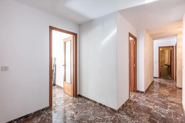 PISO EN EL CENTRO DE GUADIX — 23