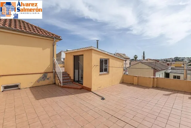 CHALET ADOSADO EN OGIJARES ( GRANADA) — 43