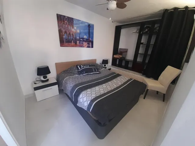 Hermosa villa con dos apartamentos separados y un estudo — 17