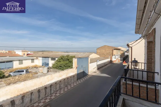 Casa en esquina en venta en Las Gabias — 42