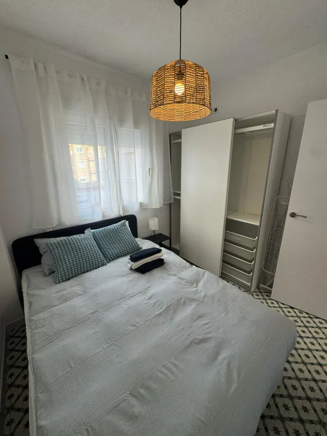1 dormitorio , todo nuevo , a 200 metros de playa del cura . — 4