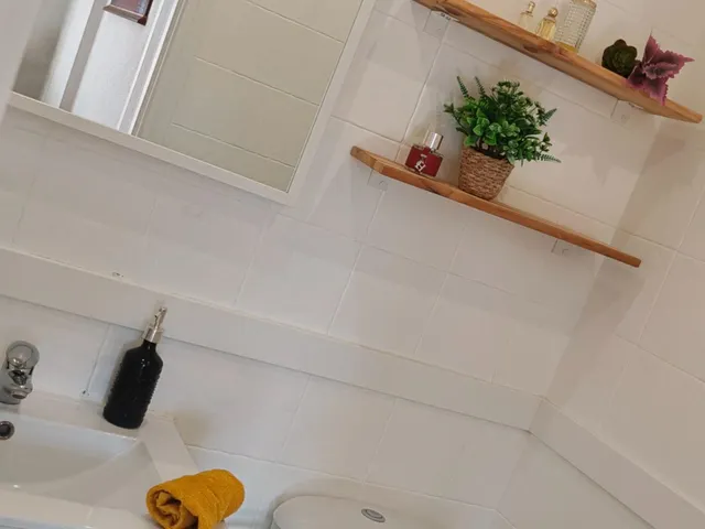 ENAMORATE A UN PESTAÑEO ¡Tu nuevo hogar en Villaobispo te está esperando! ✨ — 28